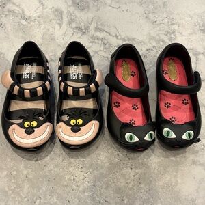 Mini Melissa Ultragirl II Black Cat Flats | Alice in Wonderland Ultragirl Flat
